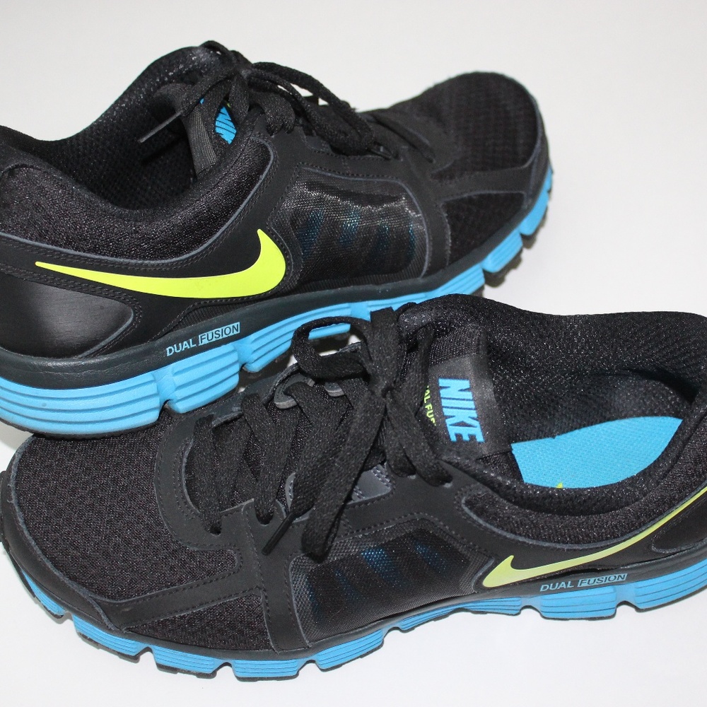 Men's Nike Dual Fusion ST2